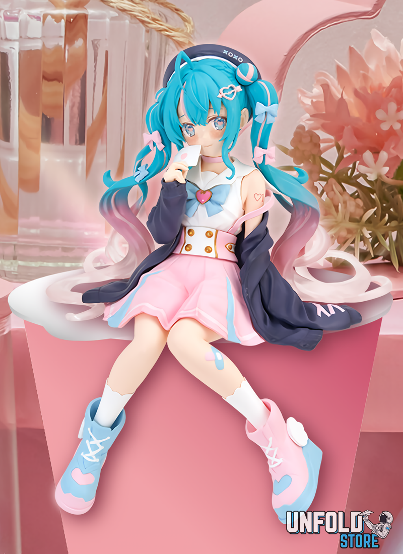 Hatsune Miku Figure Thumb