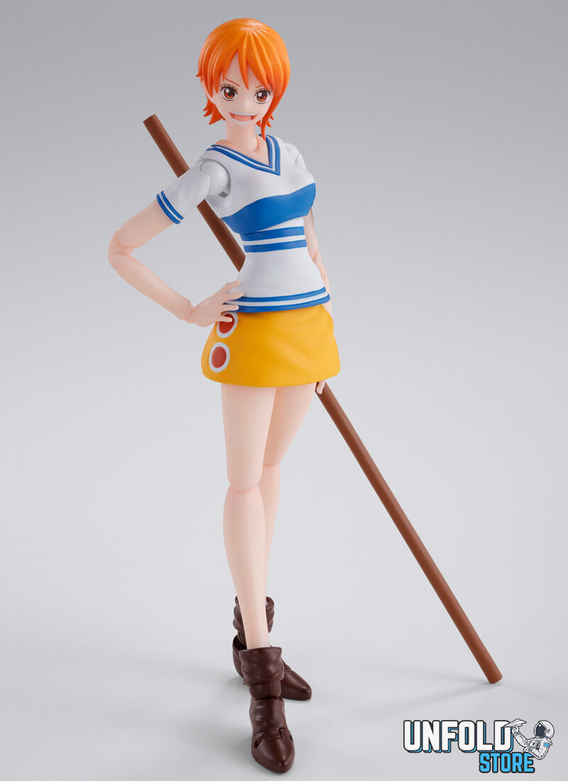 Nami Figure Thumb